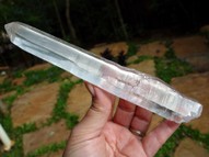 Laser Quartz Crystal with Rutile QTZ049